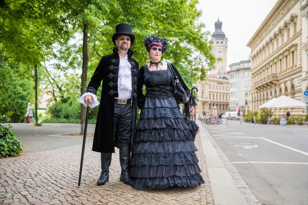 Pretty in black - Wave Gothic Convention in Leipzig