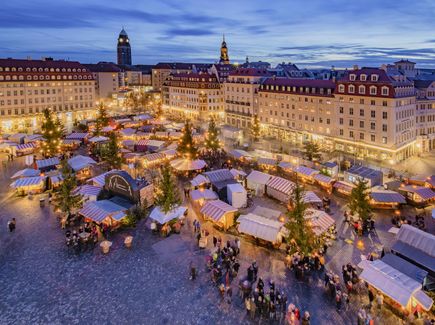 Dresden Christmas market at Neumarkt Dresden
